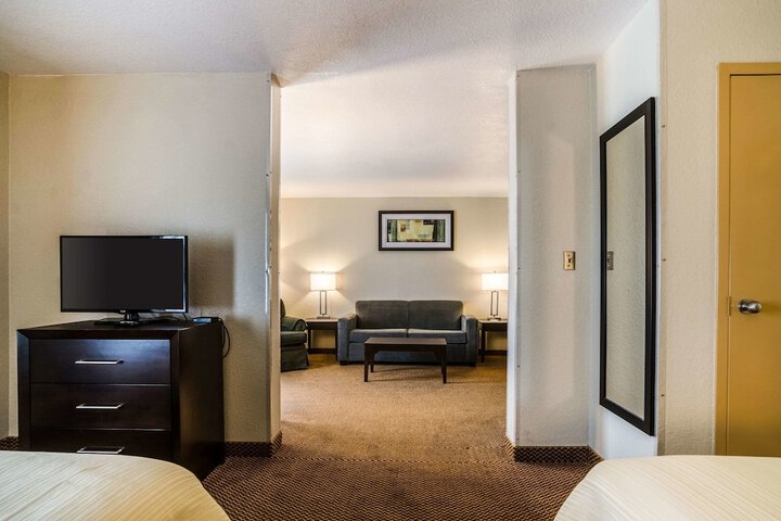Room 35 of 55