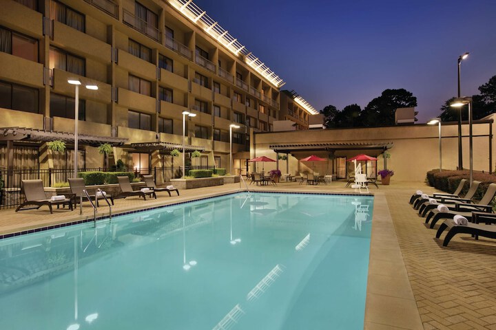 Pool 4 of 63
