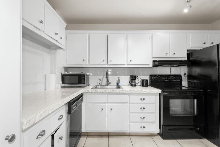 Bay Harbor Sunset Apt 3A