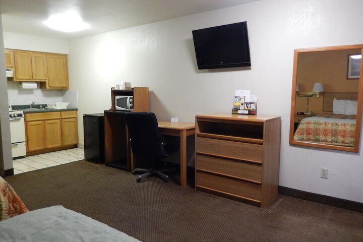 Room 7 of 30