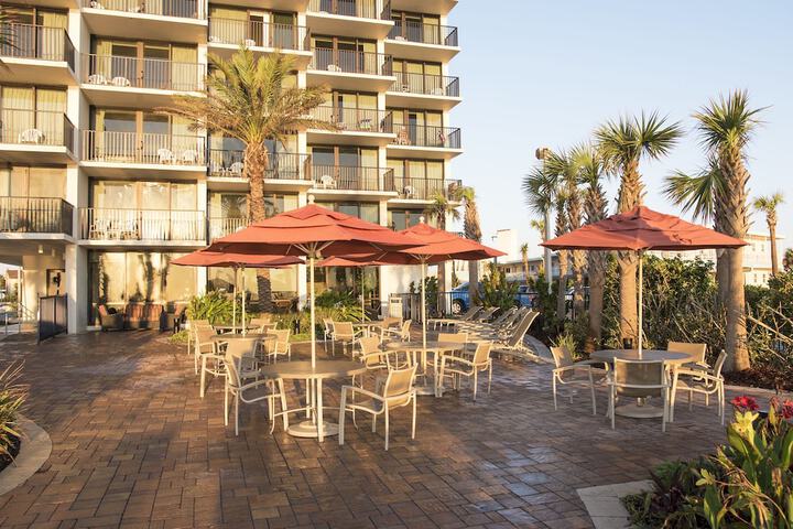 Nautilus Inn
