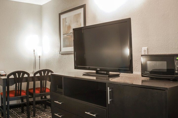 Room 31 of 50