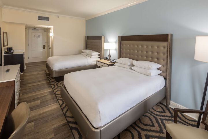 Room 20 of 39