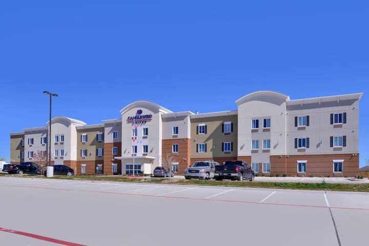 Hotel 3 of 25