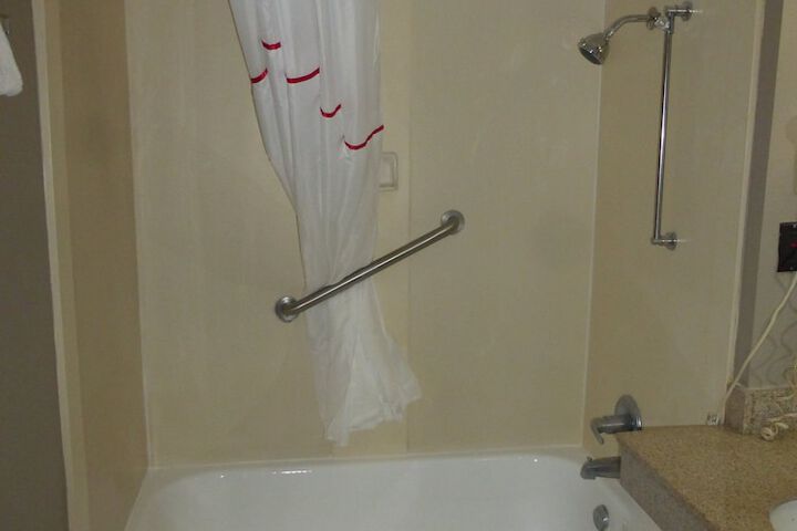 Room 16 of 24