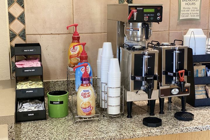 Breakfast/Coffee Service 39 of 41