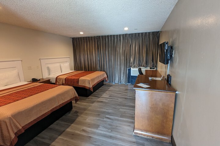 Room 38 of 49