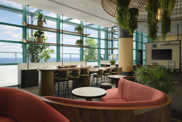 Signia by Hilton Diplomat Beach Resort