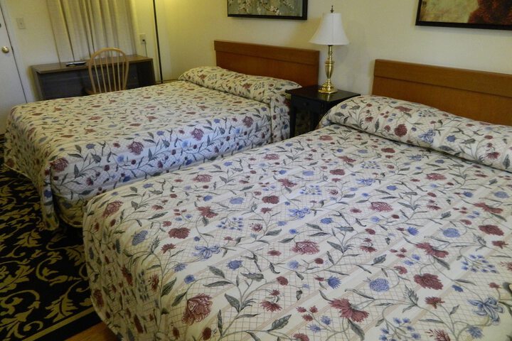 Room 11 of 20