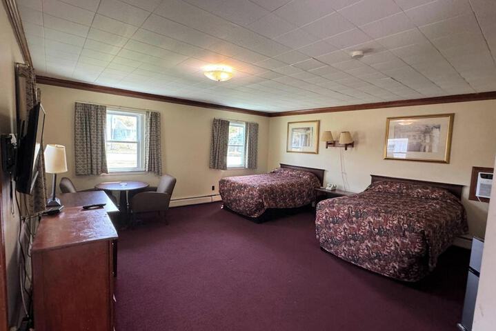 Room 13 of 46