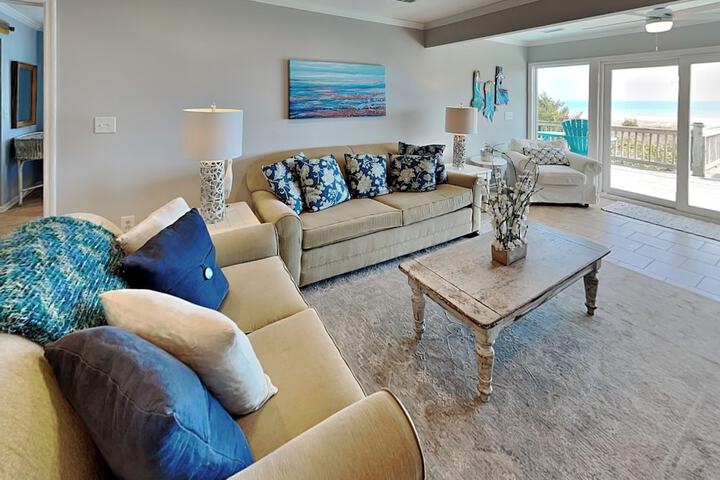 Tournesol by Topsail Realty