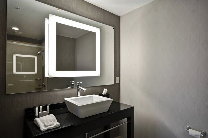 SpringHill Suites by Marriott Indianapolis Airport / Plainfield