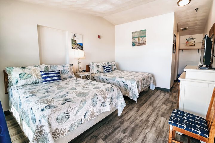 Room 13 of 29