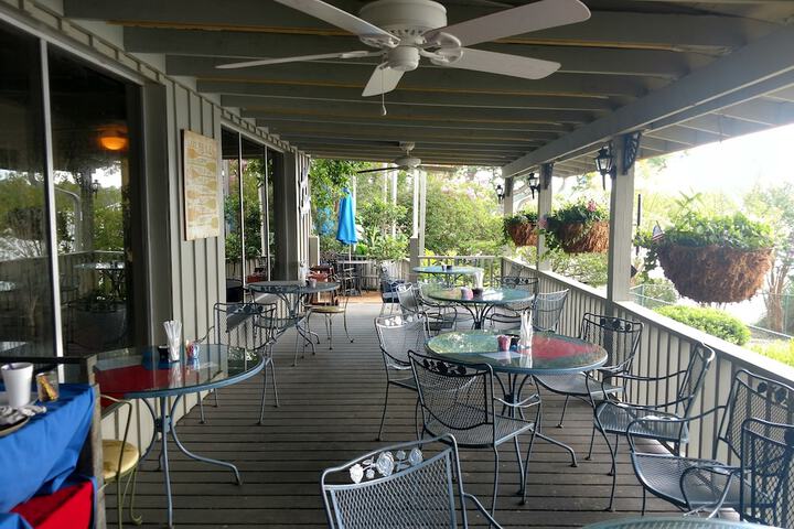 Terrace/Patio 40 of 66
