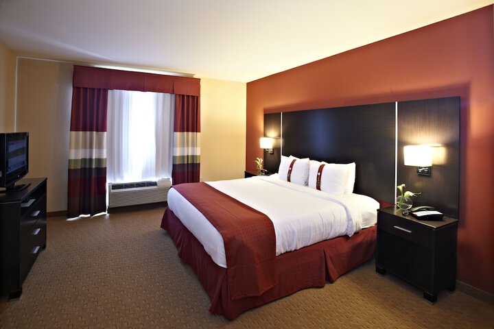 Room 21 of 40