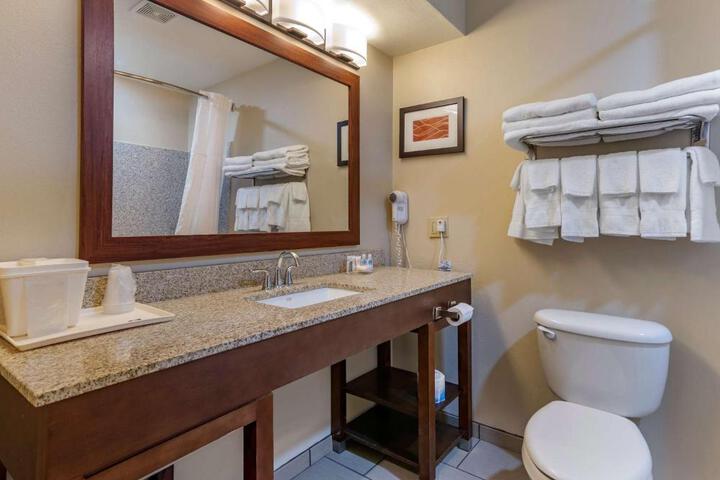 Comfort Inn