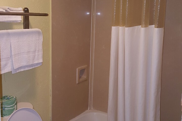 Room 22 of 47