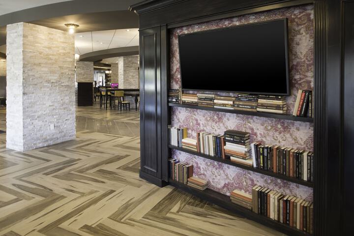 Hotel 10 of 80