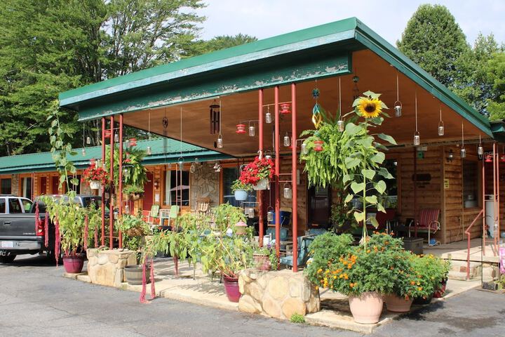 Two Rivers Lodge