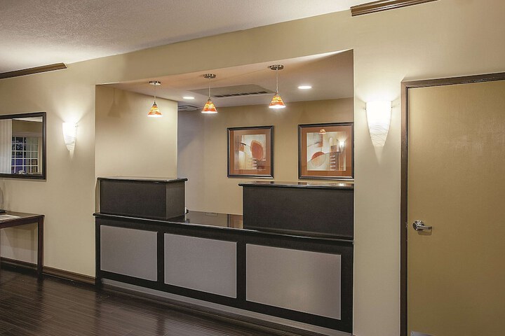 Hotel Interior 14 of 28