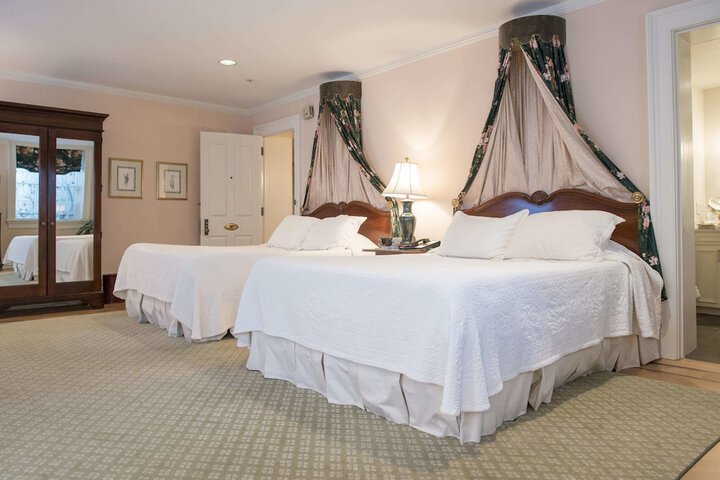Room 20 of 39