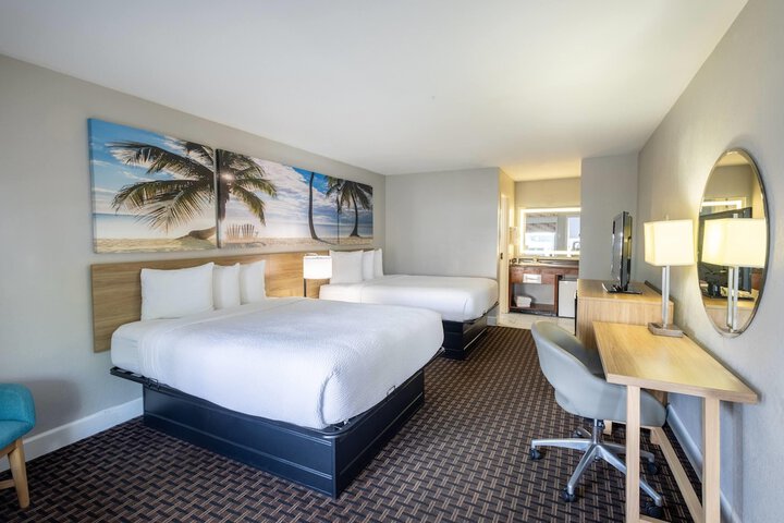 Days Inn by Wyndham Port Charlotte / Punta Gorda