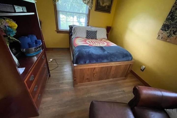 Room 37 of 50