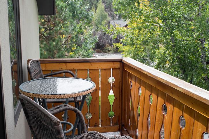 Silver Moon Inn