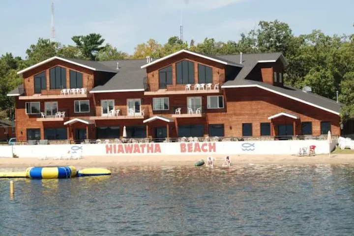 HIAWATHA BEACH RESORT