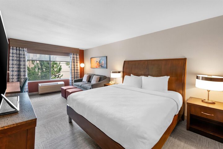 Hilton Garden Inn Overland Park