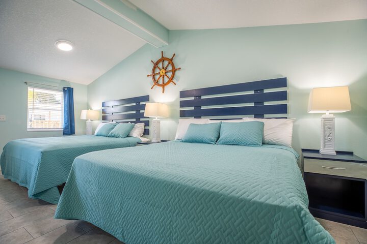 Room 16 of 20