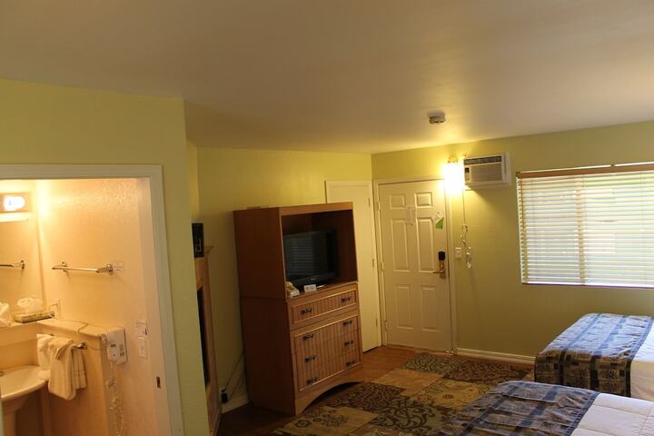 Room 86 of 97