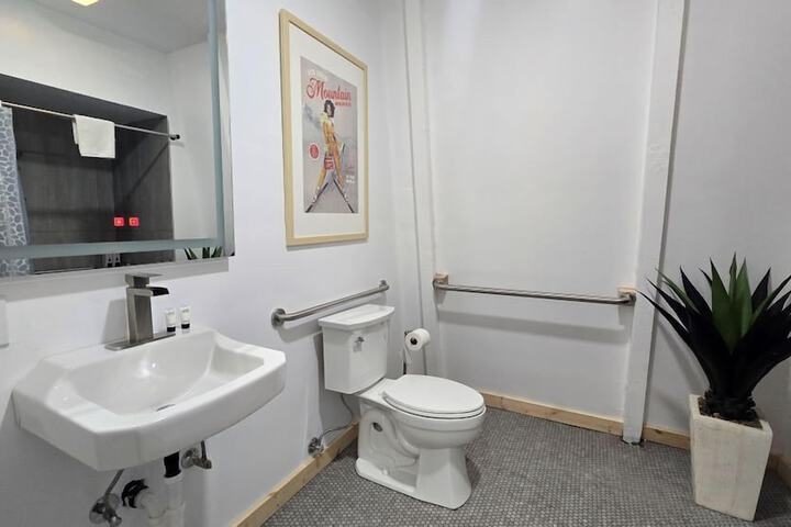 Room 54 of 126