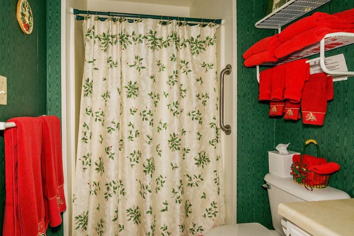 Room 15 of 31