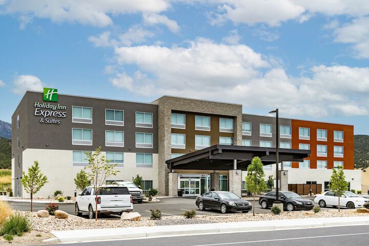 Holiday Inn Express & Suites Nephi by IHG