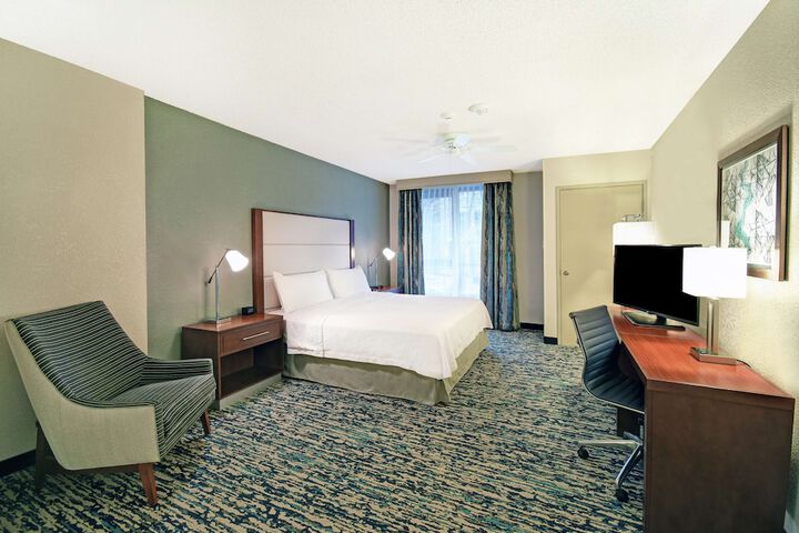 Room 42 of 73