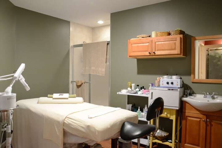 Spa 34 of 43