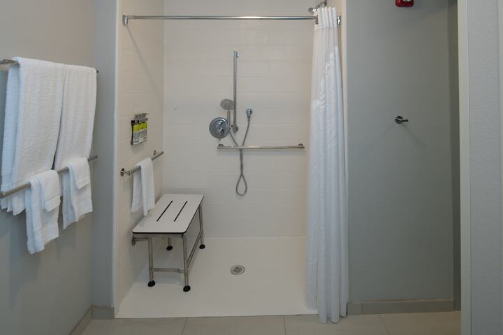 Room 16 of 31
