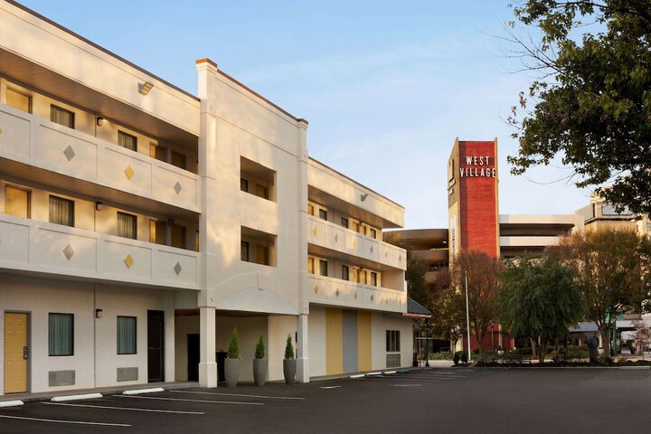 Hotel 2 of 36