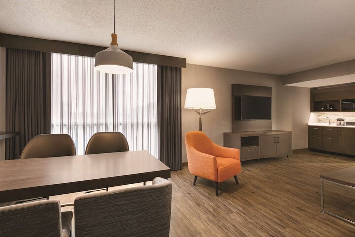 Room 25 of 45