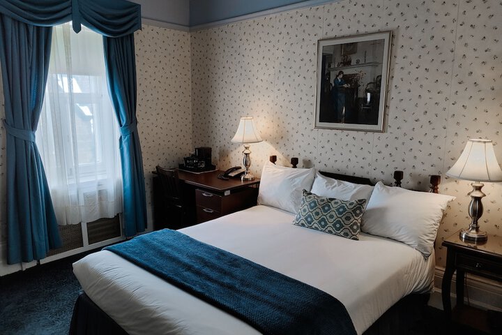 Room 49 of 91