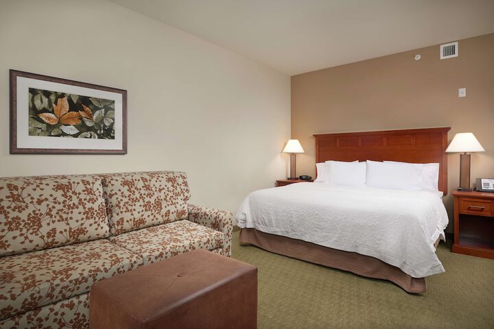 Hampton Inn & Suites Salem OR
