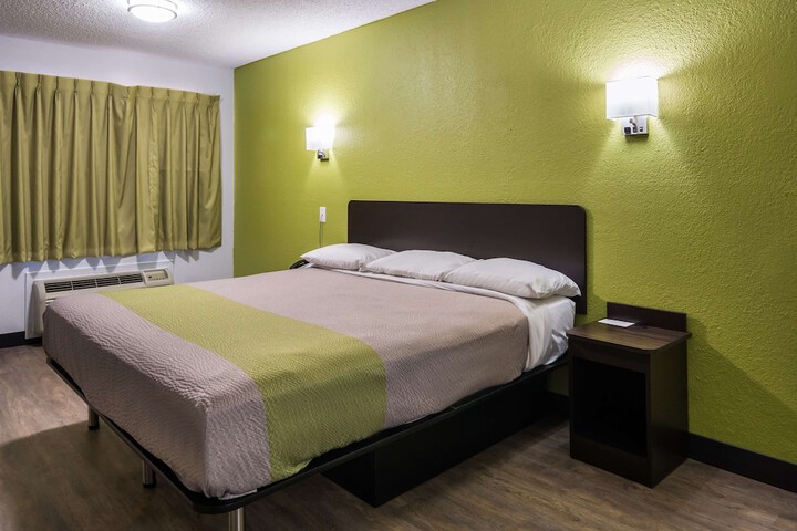 Room 20 of 31