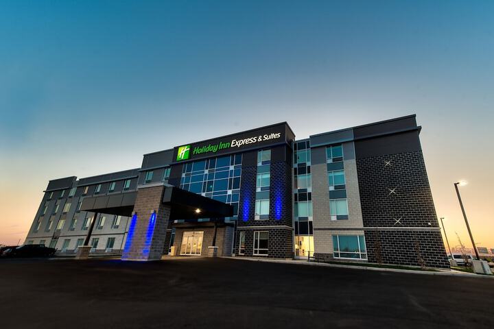 Hotel 3 of 55