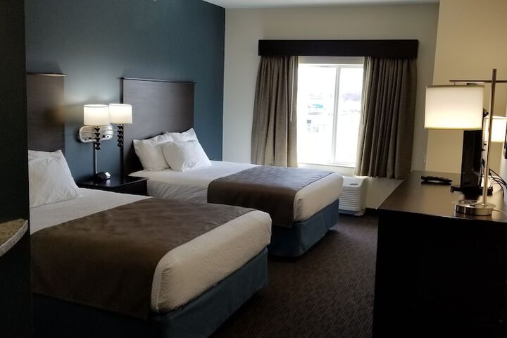 Room 15 of 38