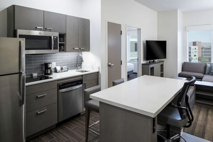 Hyatt House Tempe / Phoenix/University