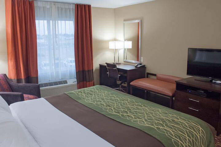 Room 30 of 73