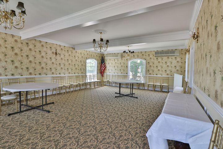 Ballroom/Hall 103 of 112