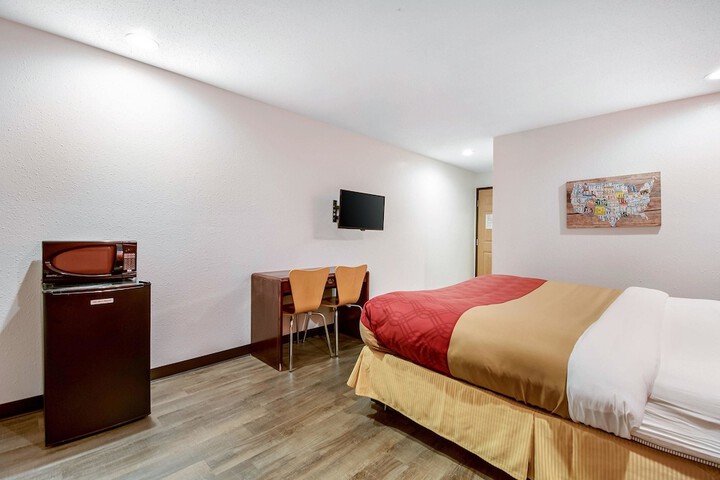 Econo Lodge Franklin