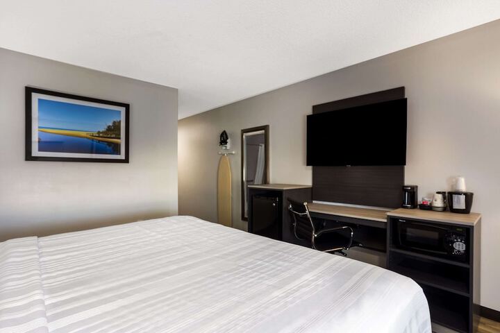 Room 29 of 40